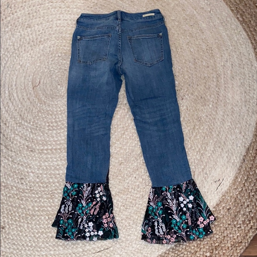 High washed flare jeans with pattern bottom - Picture 3 of 5